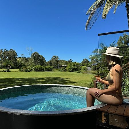 Lake Weyba Cottages Noosa เพเรเจียนบีช ภายนอก รูปภาพ