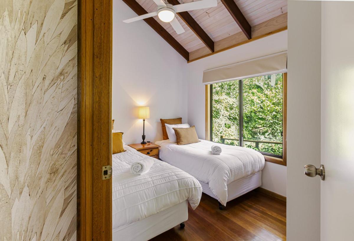 Lake Weyba Cottages Noosa เพเรเจียนบีช ภายนอก รูปภาพ