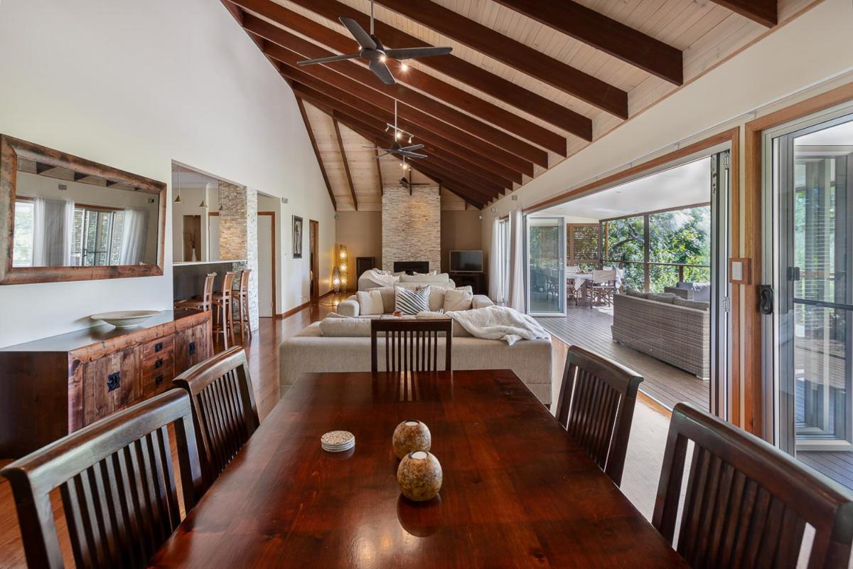 Lake Weyba Cottages Noosa เพเรเจียนบีช ภายนอก รูปภาพ