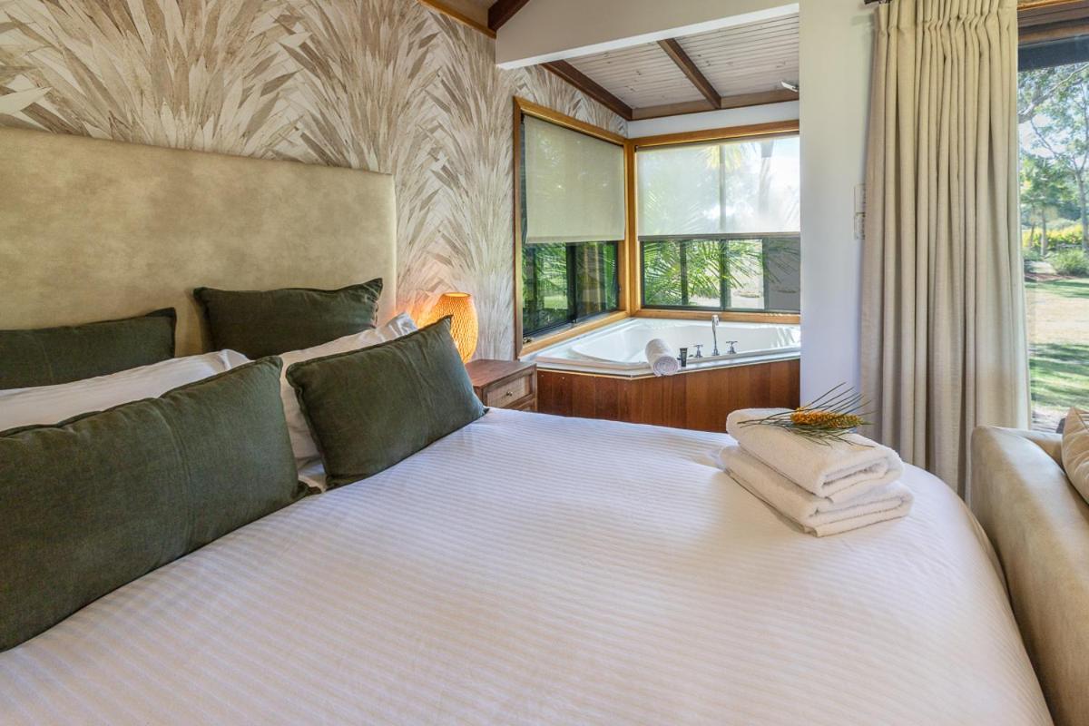 Lake Weyba Cottages Noosa เพเรเจียนบีช ภายนอก รูปภาพ