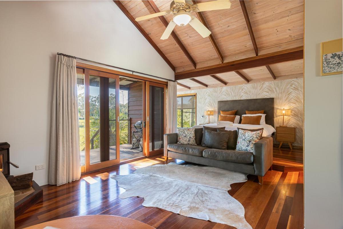 Lake Weyba Cottages Noosa เพเรเจียนบีช ภายนอก รูปภาพ